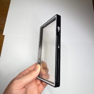 color glass series standard psa frame wild classic case – shiny/metallic black with white glass border